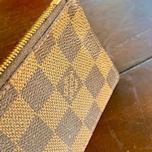 Louis Vuitton Zippie ❣️ 100% AUTH